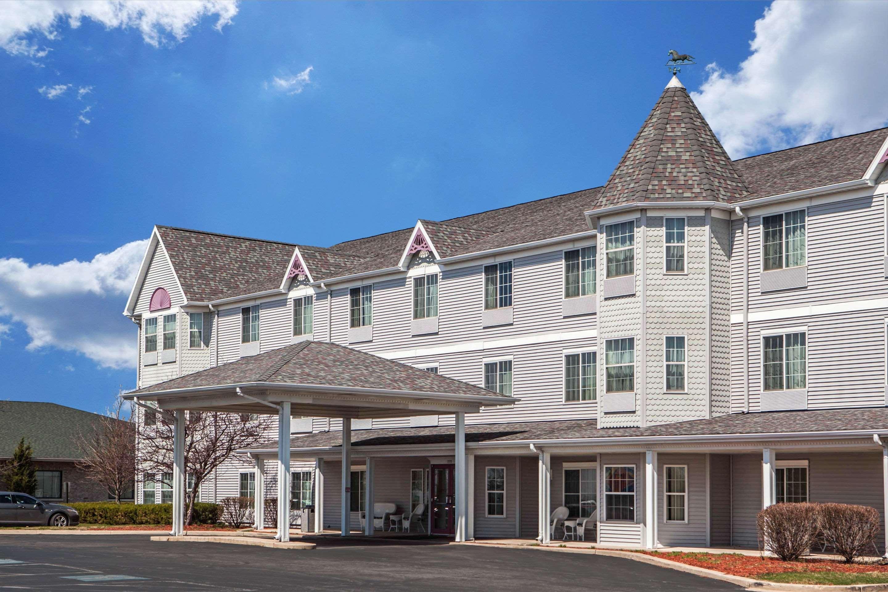 Comfort Inn & Suites Geneva- West Chicago Exteriör bild